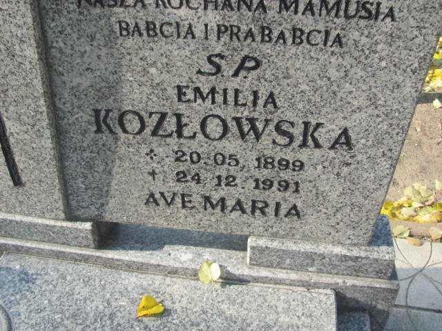 Emilia Kozłowska 1899 Radwanice - Grobonet - Wyszukiwarka osób pochowanych