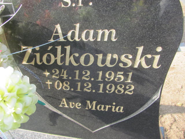 Adam Ziółkowski 1951 Radwanice - Grobonet - Wyszukiwarka osób pochowanych